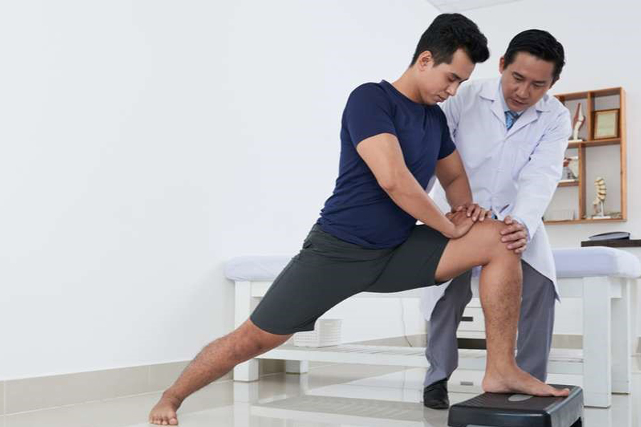 Đau Lưng Dưới, Đau Thắt Lưng: Căn Bệnh Thời Đại và Hành Trình Tìm Lại Sự Tự Do 3 Vật Lý Trị Liệu